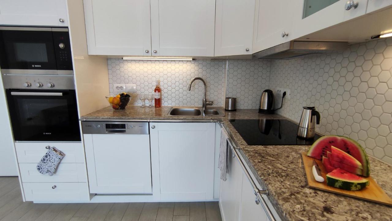 Nautilus Apartment Premium Saranda Kültér fotó